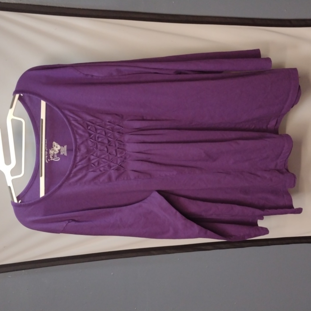 Long sleeve purple top